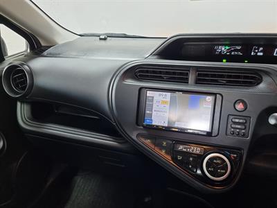 2019 Toyota Aqua - Thumbnail