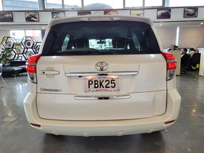 2010 Toyota Vanguard - Thumbnail