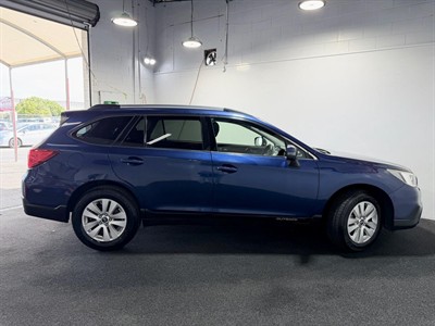 2016 Subaru Legacy - Thumbnail