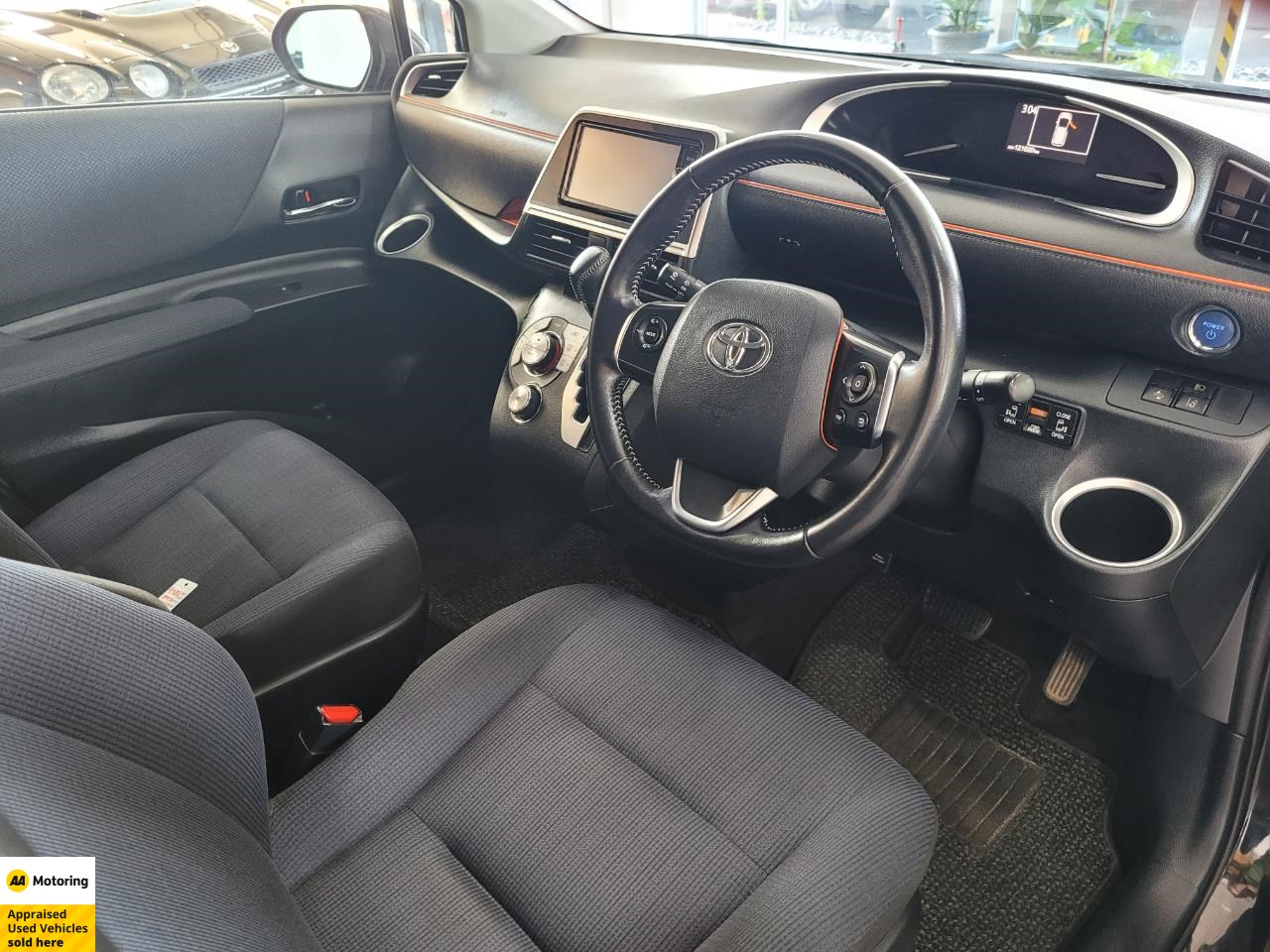 2015 Toyota Sienta