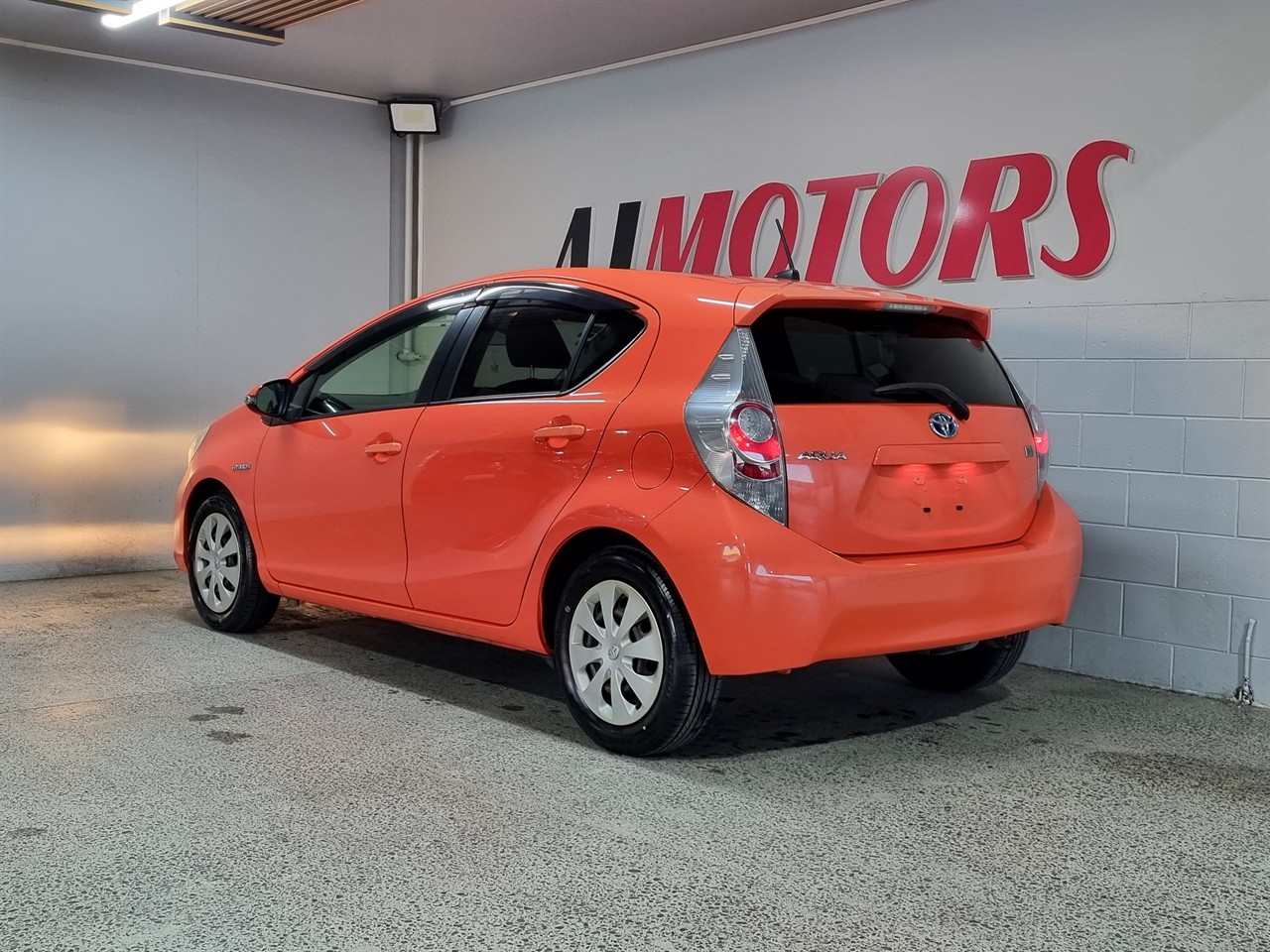 2013 Toyota Aqua