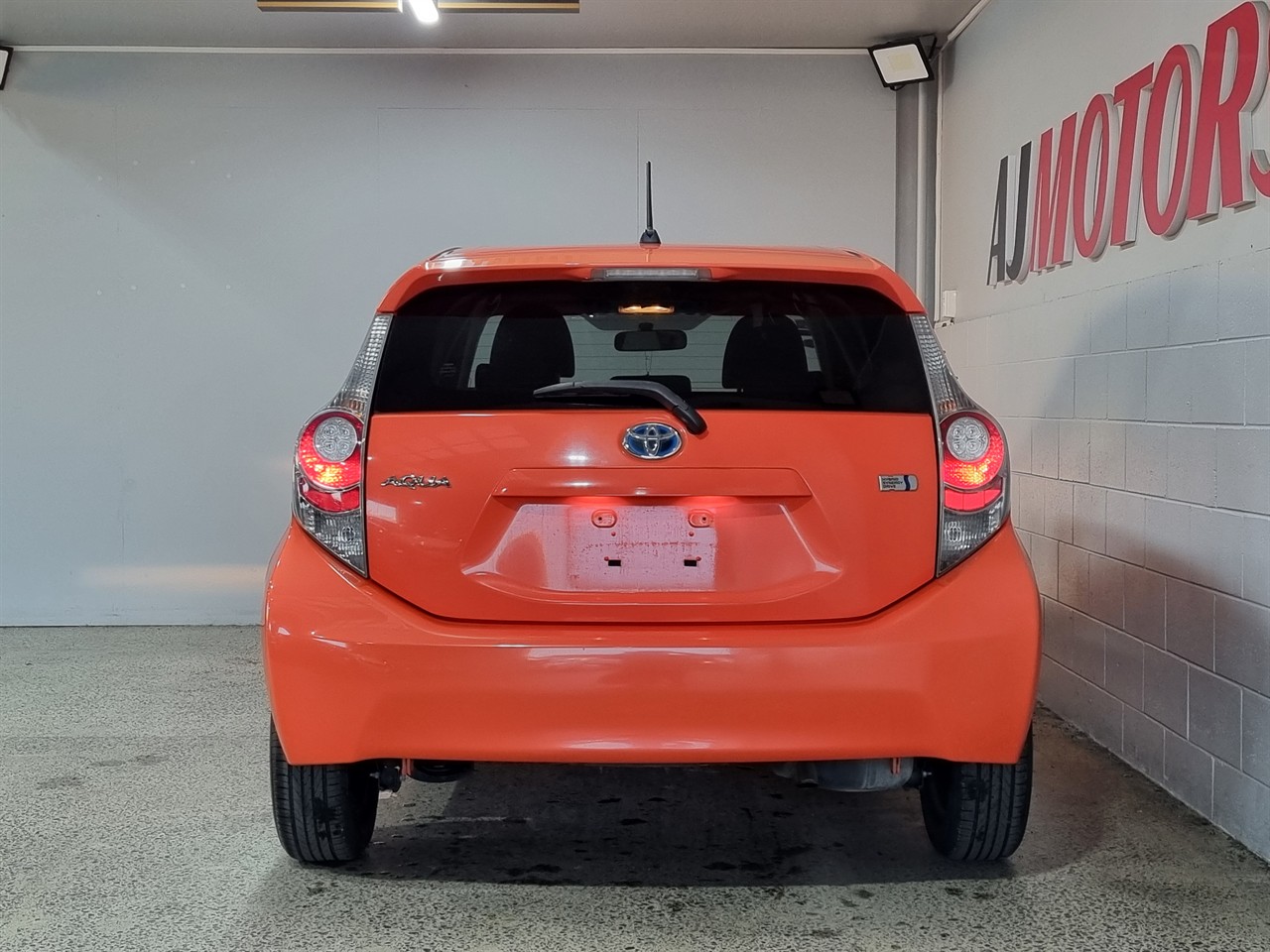 2013 Toyota Aqua