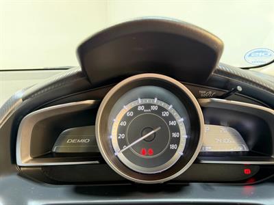 2015 Mazda Demio - Thumbnail