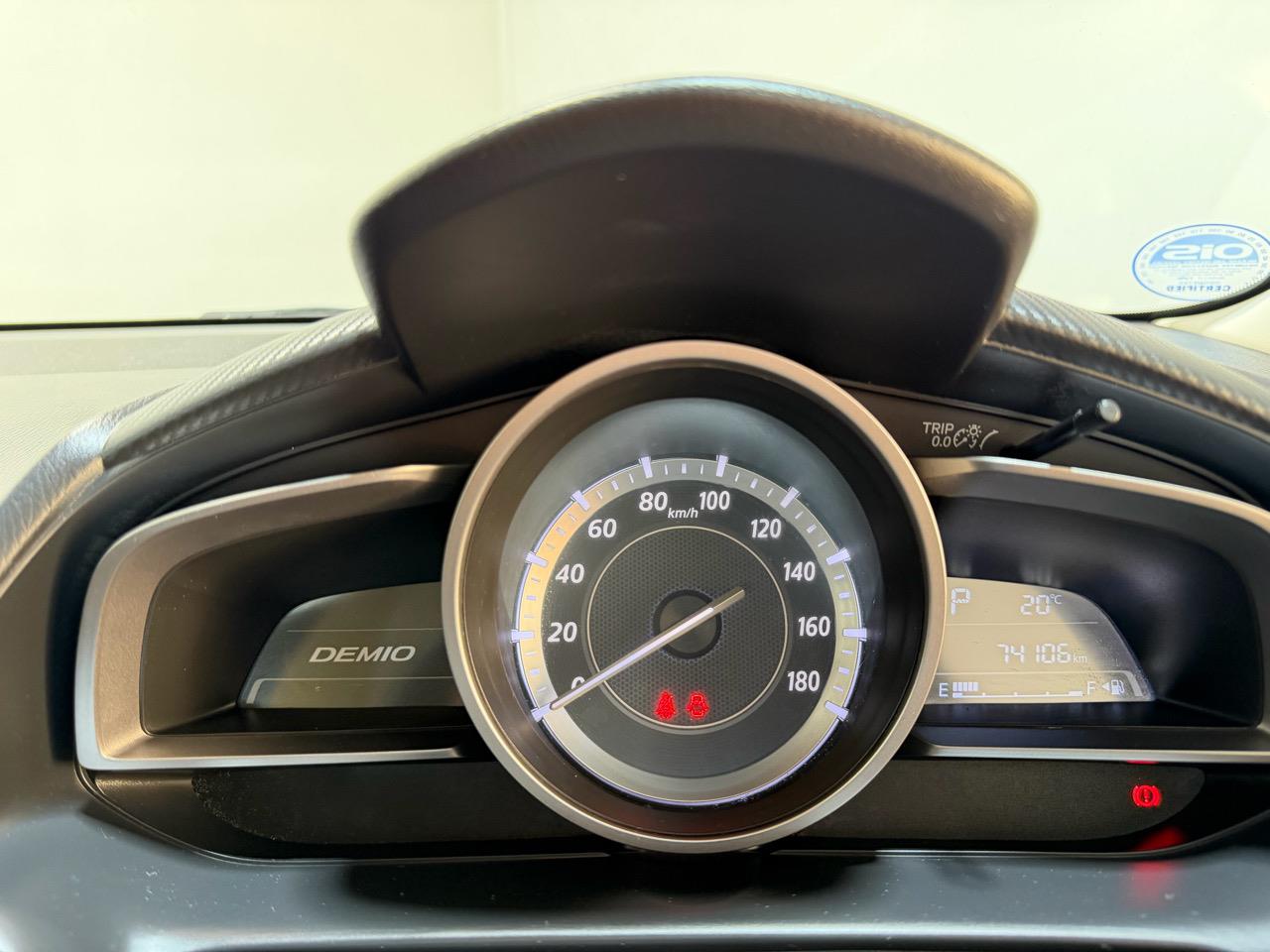 2015 Mazda Demio
