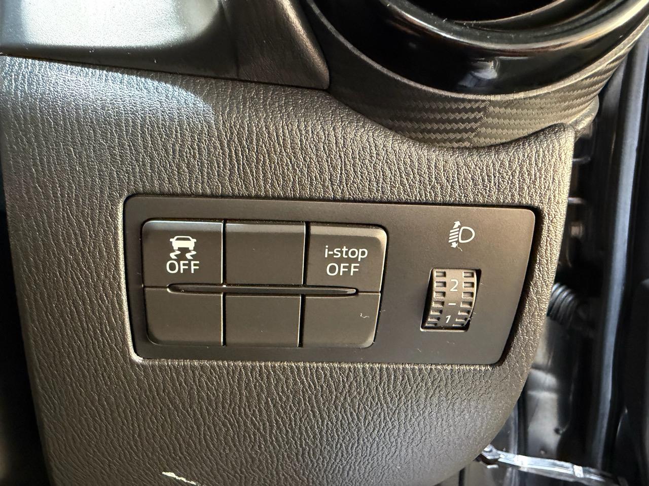 2015 Mazda Demio