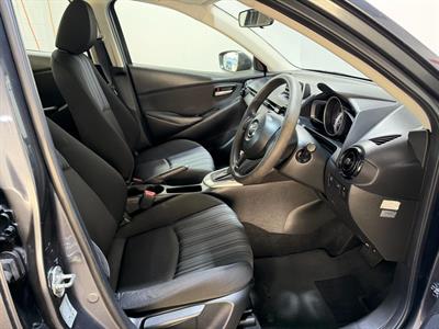2015 Mazda Demio - Thumbnail