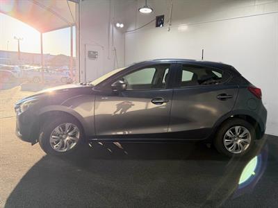 2015 Mazda Demio - Thumbnail