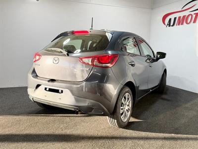 2015 Mazda Demio - Thumbnail