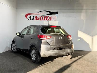 2015 Mazda Demio - Thumbnail