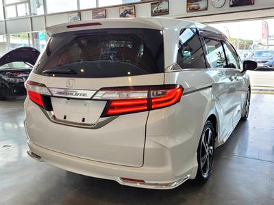 2013 Honda Odyssey - Thumbnail