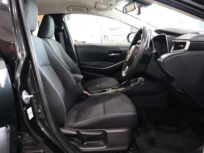 2021 Toyota Corolla - Thumbnail