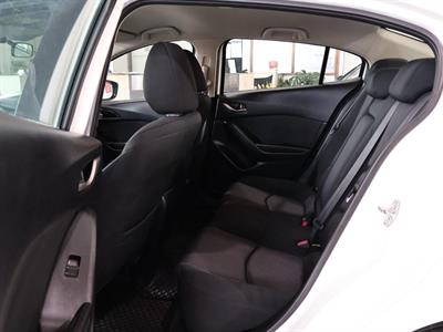 2015 Mazda Axela - Thumbnail
