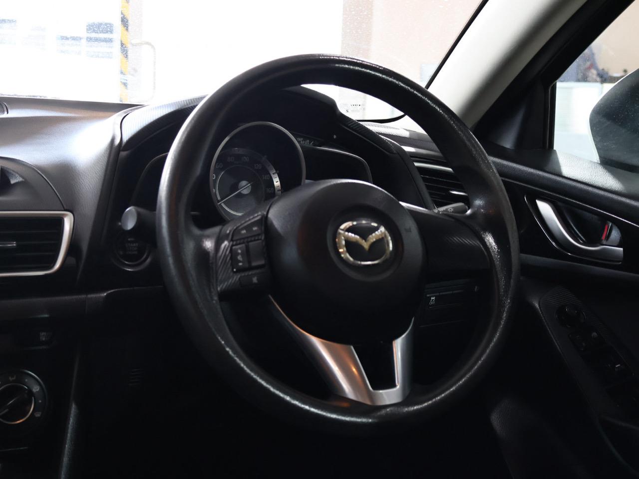 2015 Mazda Axela