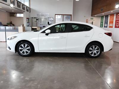 2015 Mazda Axela - Thumbnail