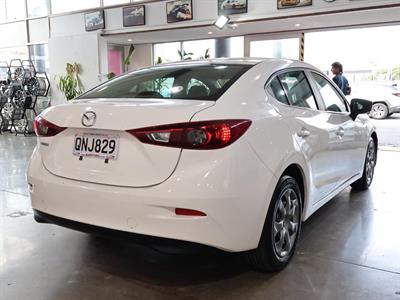 2015 Mazda Axela - Thumbnail