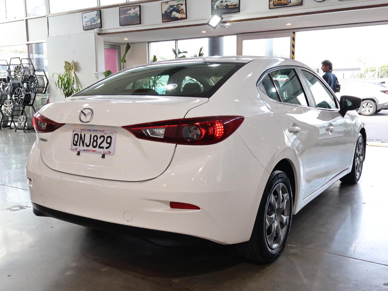 2015 Mazda Axela