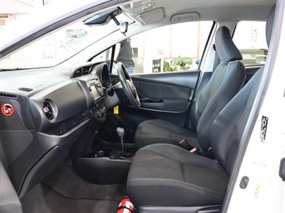 2018 Toyota Yaris - Thumbnail