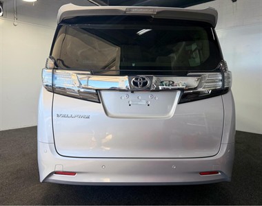 2017 Toyota Vellfire - Thumbnail