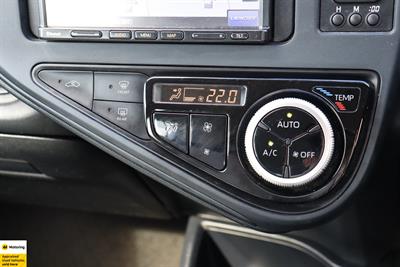 2018 Toyota Aqua - Thumbnail