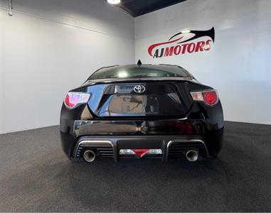 2013 Toyota 86 - Thumbnail
