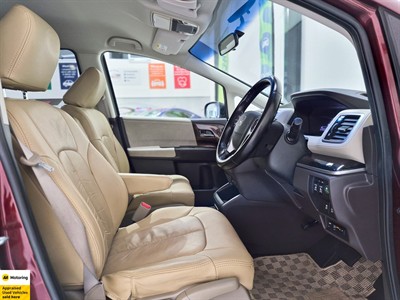 2014 Honda Odyssey - Thumbnail