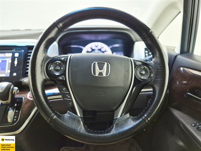 2014 Honda Odyssey - Thumbnail