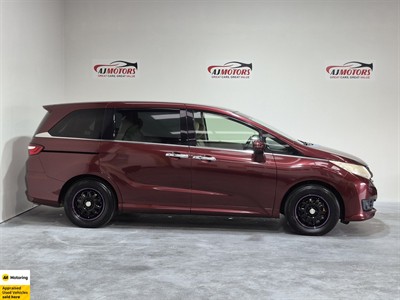 2014 Honda Odyssey - Thumbnail