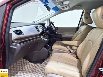 2014 Honda Odyssey - Thumbnail