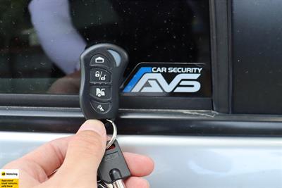 2012 Toyota Aqua - Thumbnail