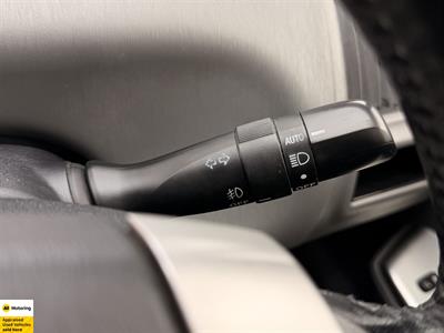 2012 Toyota Prius - Thumbnail