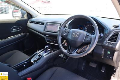 2015 Honda Vezel - Thumbnail