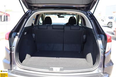 2015 Honda Vezel - Thumbnail