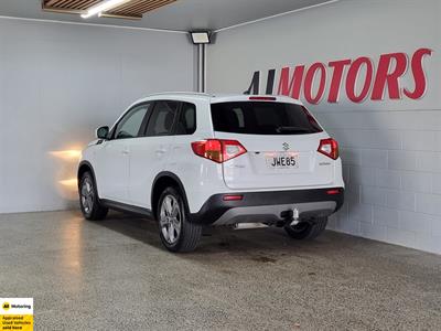 2016 Suzuki Vitara - Thumbnail