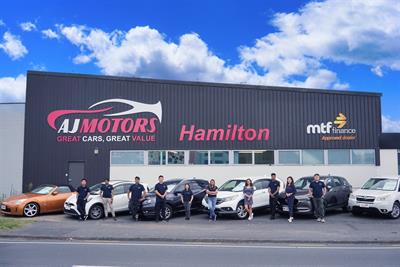 2012 Toyota Prius - Thumbnail