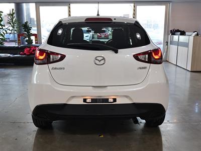 2015 Mazda Demio - Thumbnail