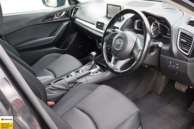 2015 Mazda Axela - Thumbnail