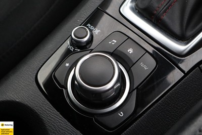 2015 Mazda Axela - Thumbnail