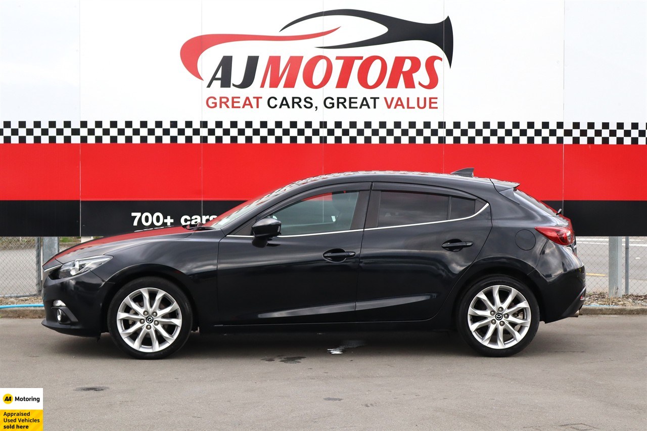 2015 Mazda Axela