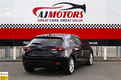 2015 Mazda Axela - Thumbnail
