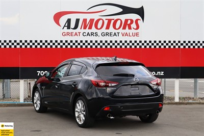 2015 Mazda Axela - Thumbnail
