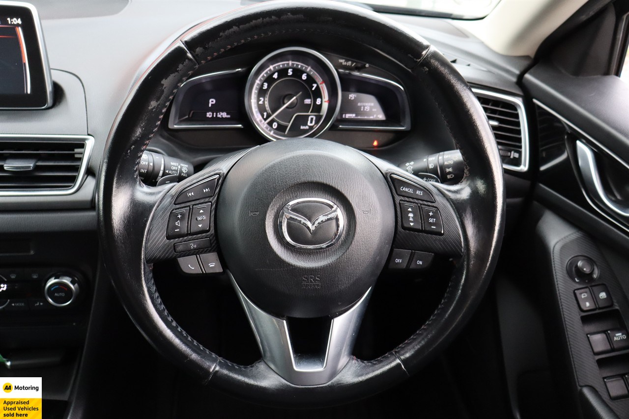 2015 Mazda Axela