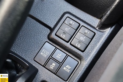 2013 Toyota Corolla - Thumbnail