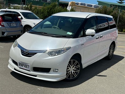 2008 Toyota Estima - Thumbnail