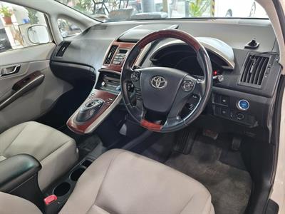 2010 Toyota Sai - Thumbnail