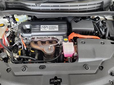 2010 Toyota Sai - Thumbnail