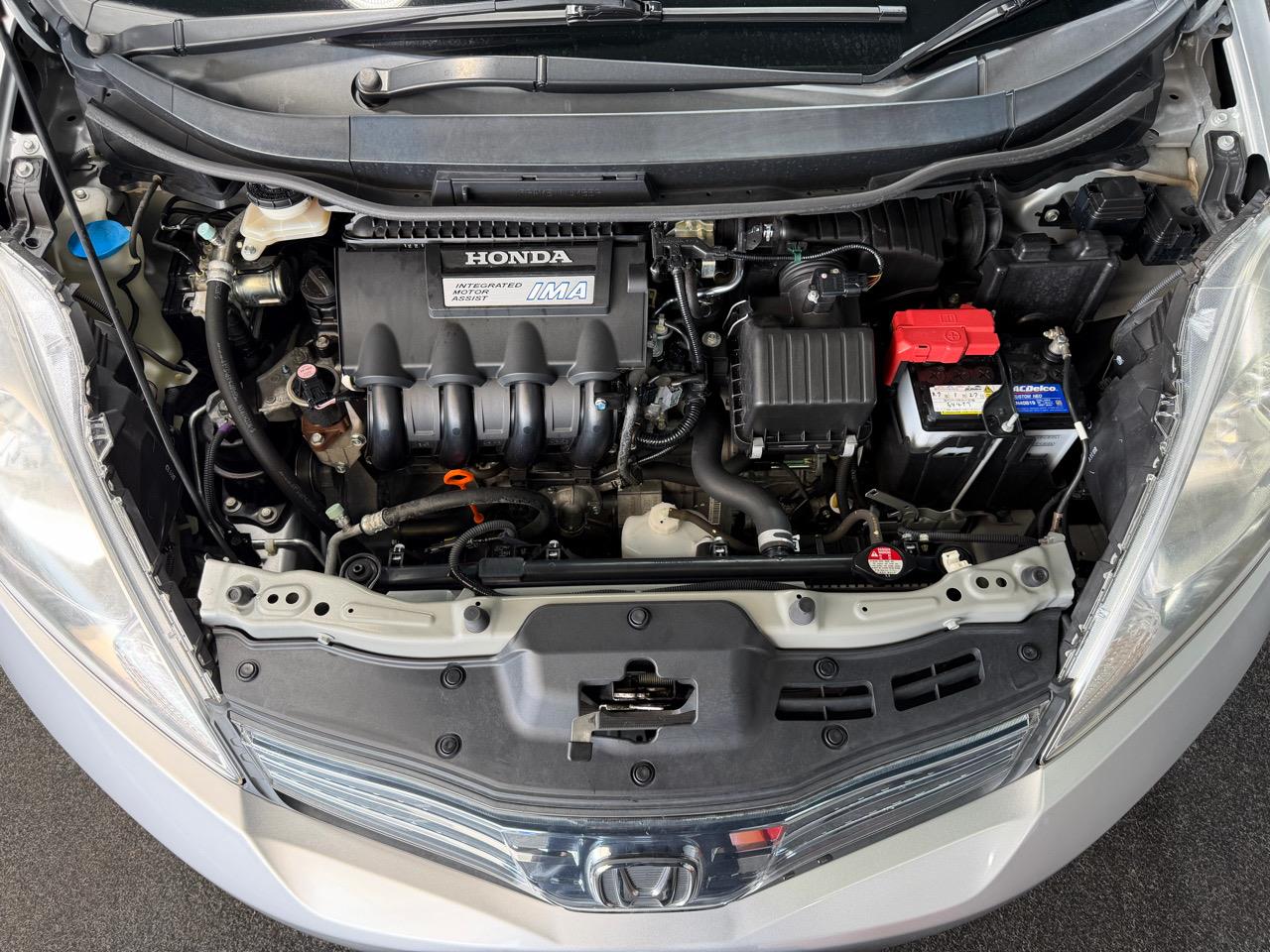 2012 Honda FIT SHUTTLE HYBRID