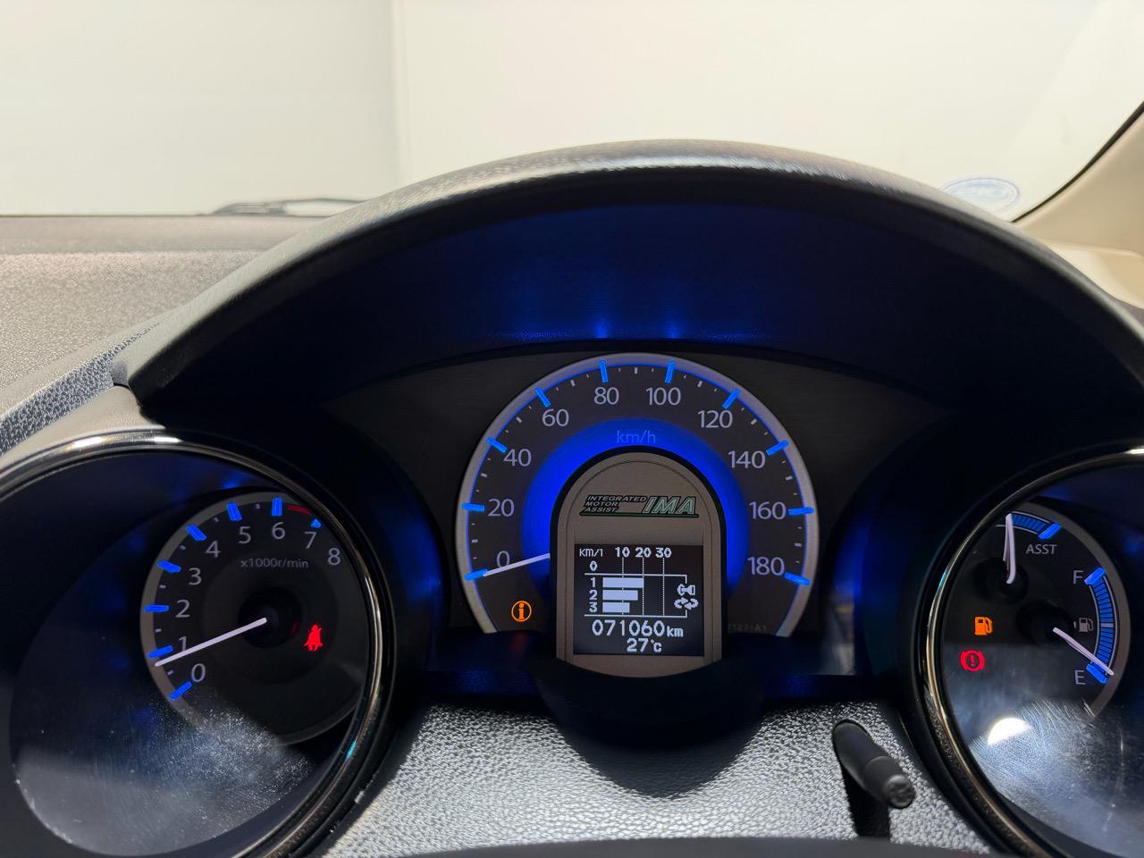 2012 Honda FIT SHUTTLE HYBRID