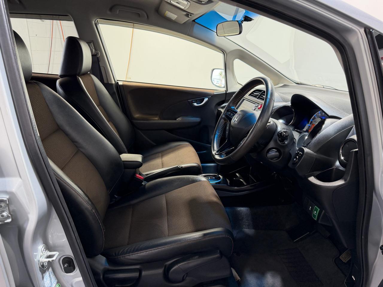 2012 Honda FIT SHUTTLE HYBRID