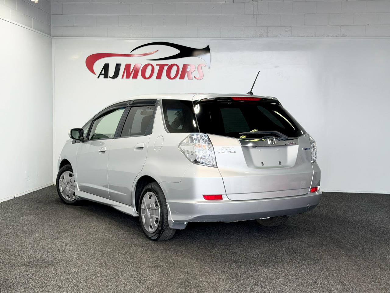 2012 Honda FIT SHUTTLE HYBRID