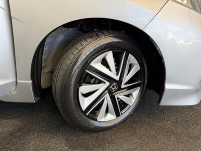 2019 Honda Fit - Thumbnail